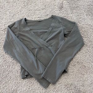 Women's V-Neck Long Sleeve Top - Gray